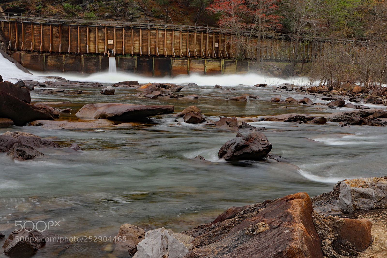 Canon EOS 200D (EOS Rebel SL2 / EOS Kiss X9) sample photo. Ocoee river by tva photography