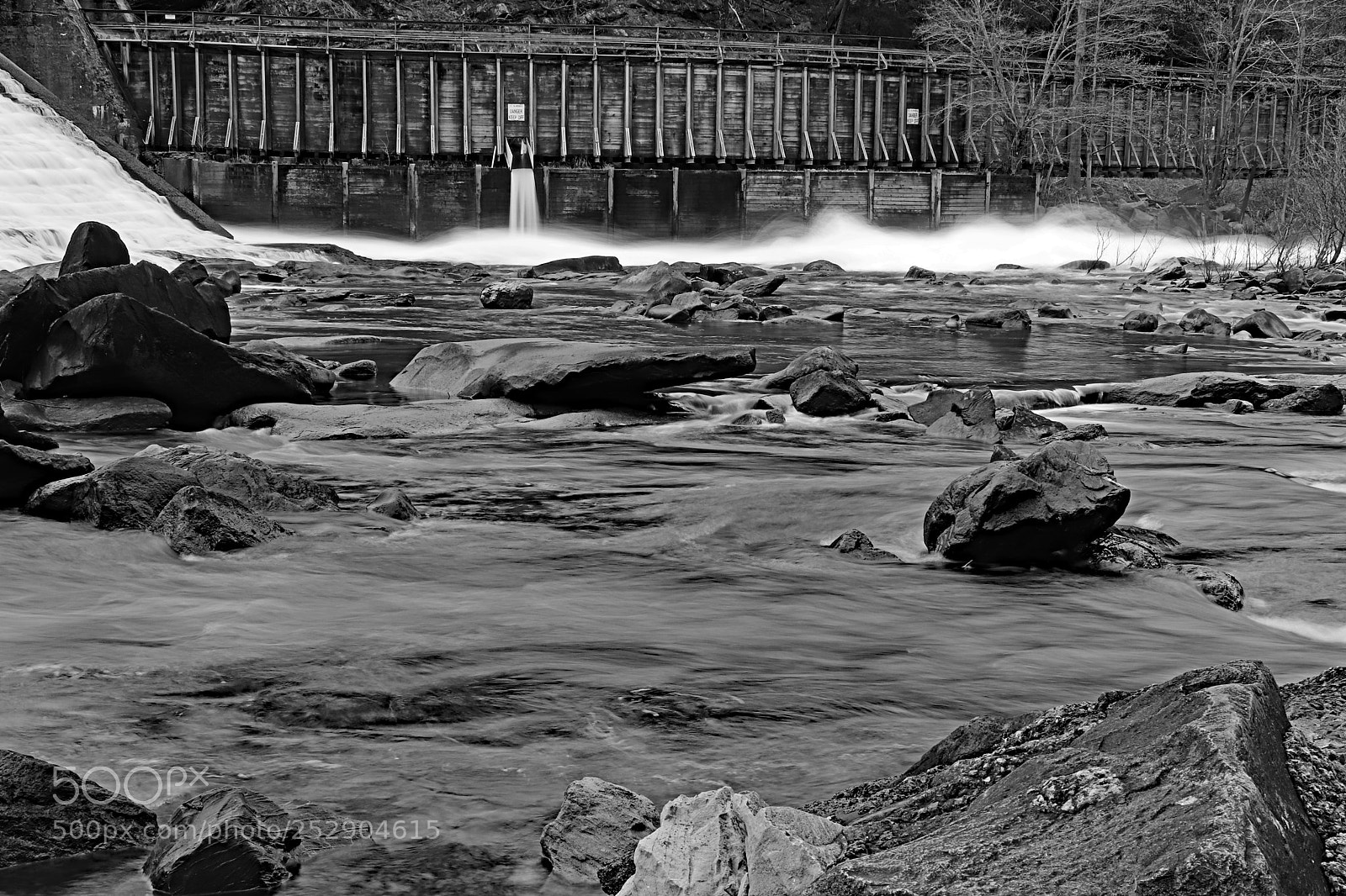 Canon EOS 200D (EOS Rebel SL2 / EOS Kiss X9) sample photo. Ocoee river by tva photography