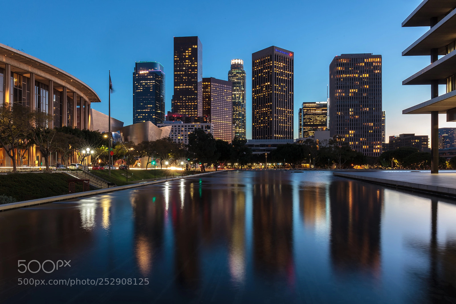 Canon EOS 5D Mark II sample photo. Los angeles blue hour photography