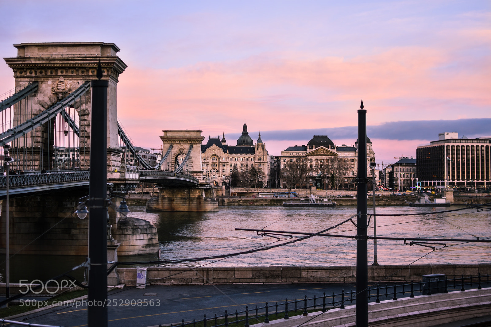 Nikon D3400 sample photo. Chain bridge photography