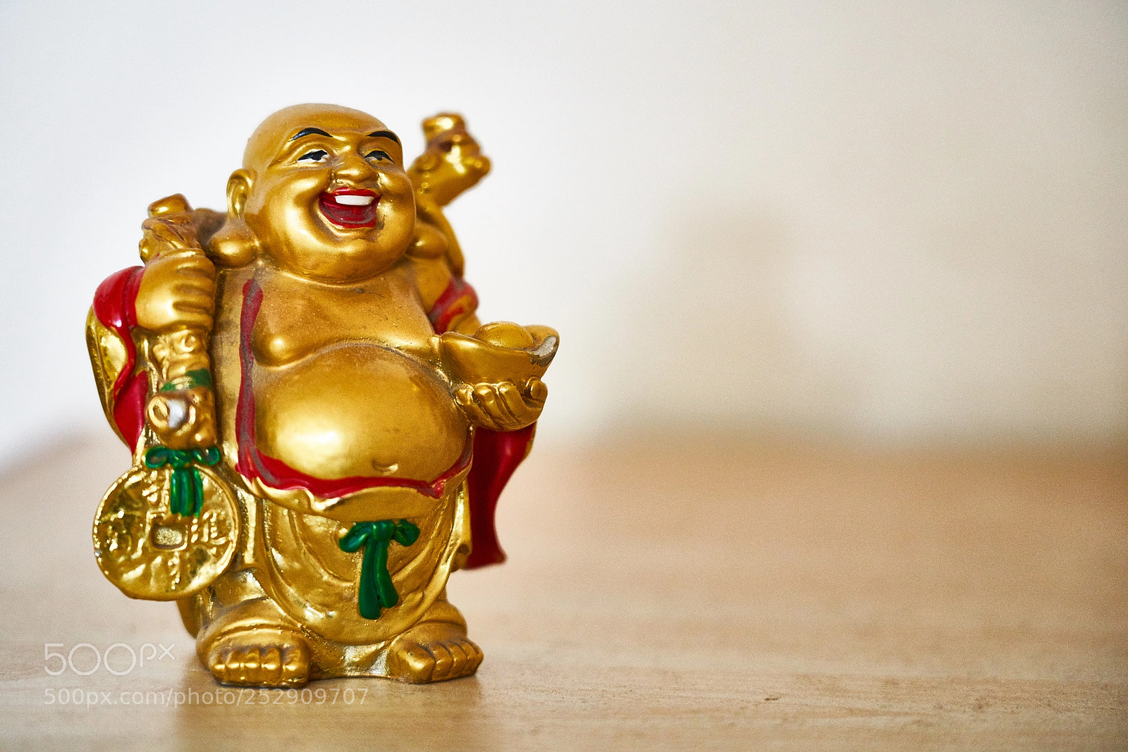 Sony a7R III sample photo. Golden smiling buddha photography