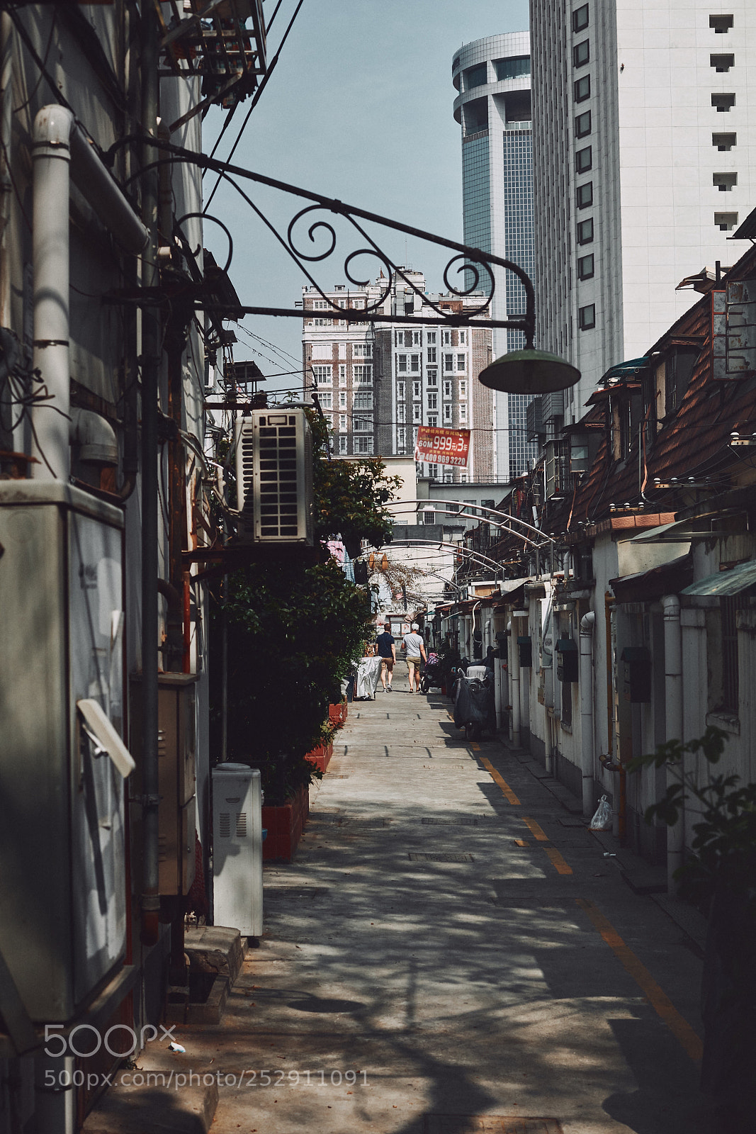 Canon EOS 5DS sample photo. Ancient alley photography