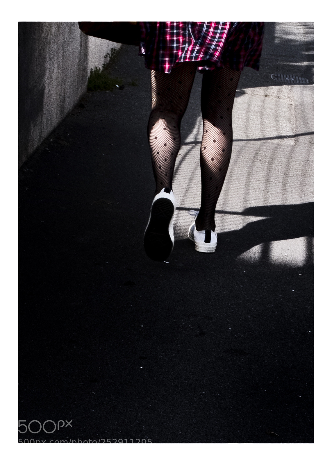 Fujifilm X100F sample photo. Intersection photography