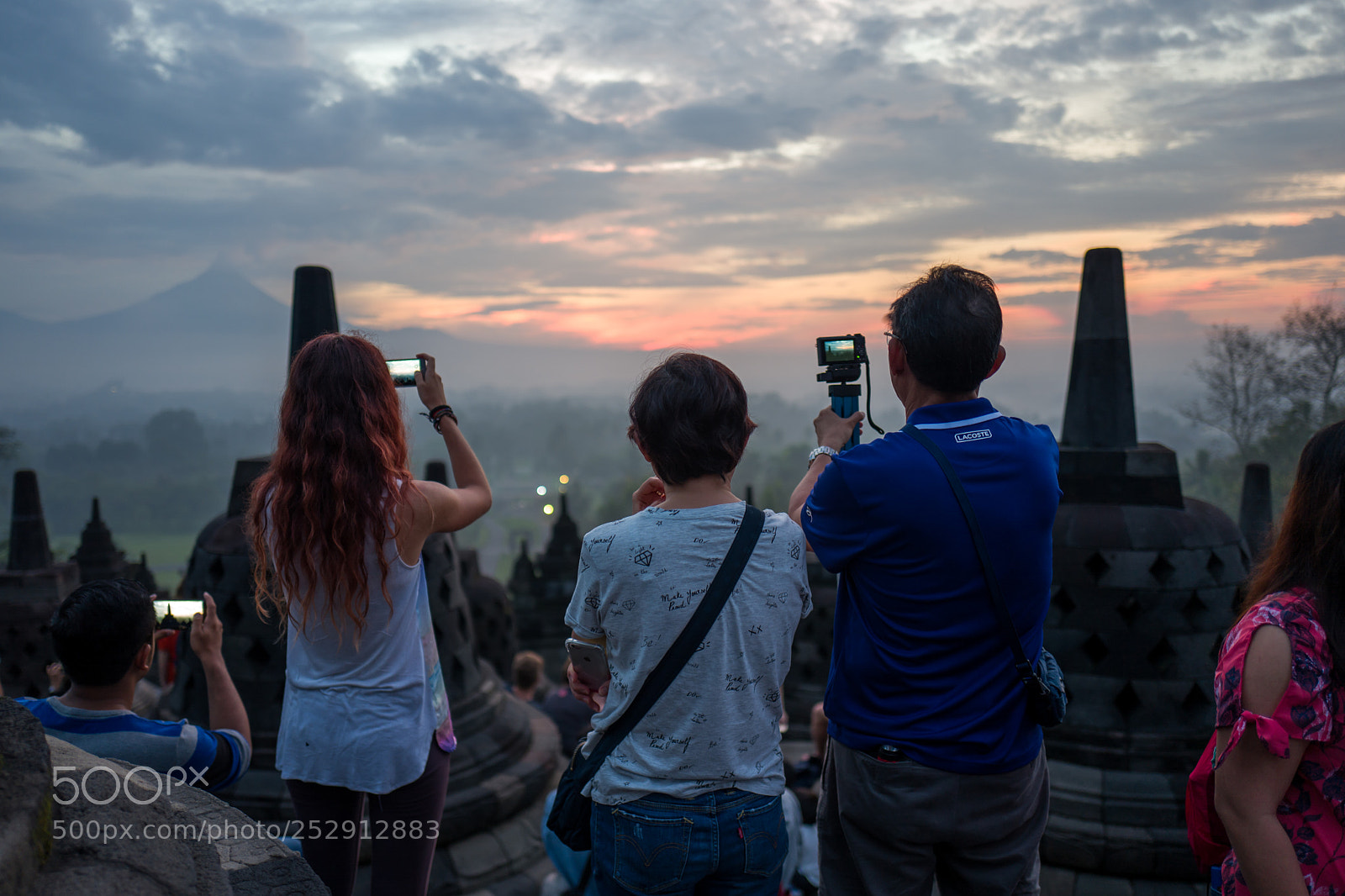 Leica Q (Typ 116) sample photo. The borobudur temple at photography