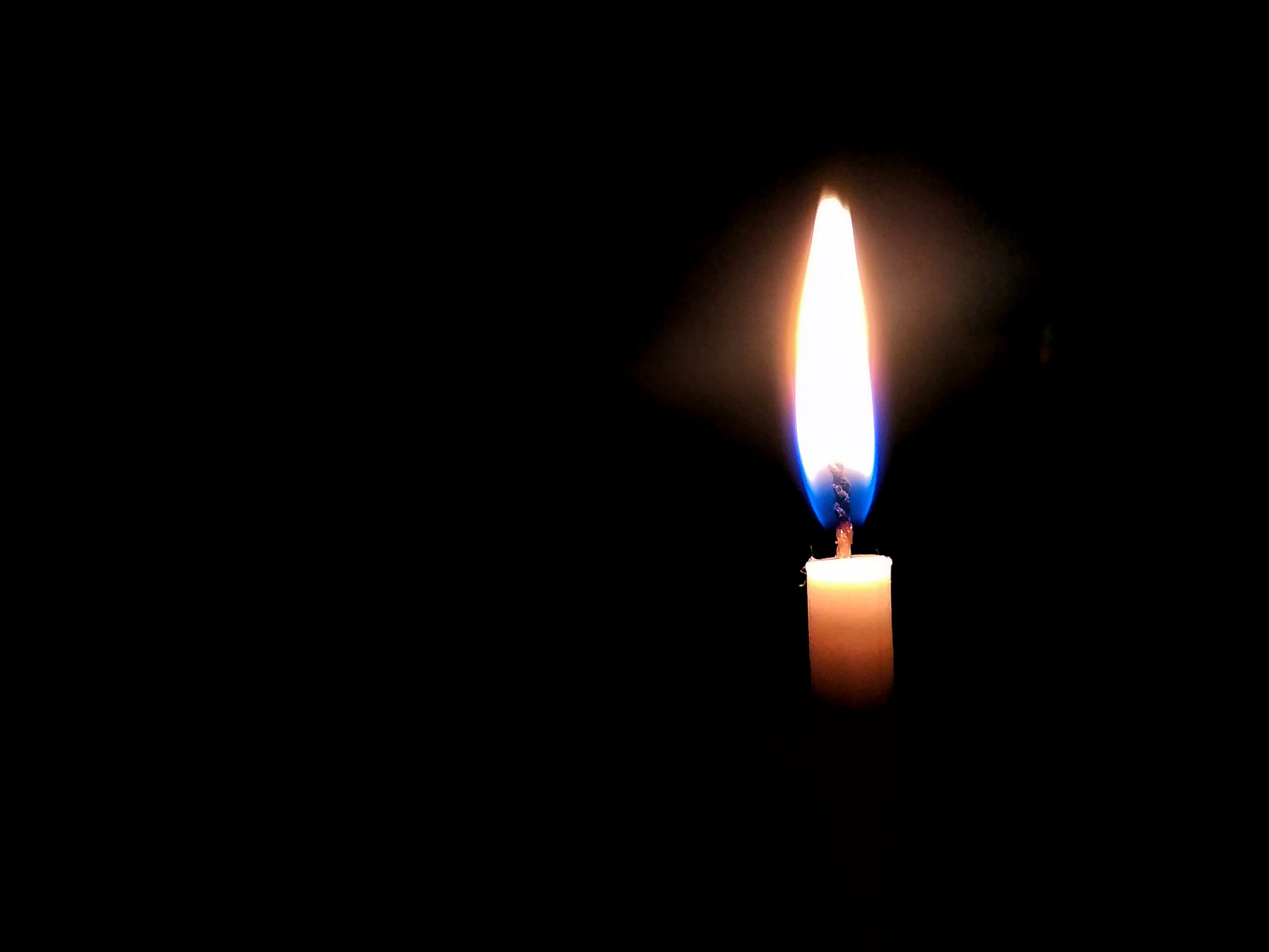 Xiaomi Redmi 5A sample photo. Candle light photography
