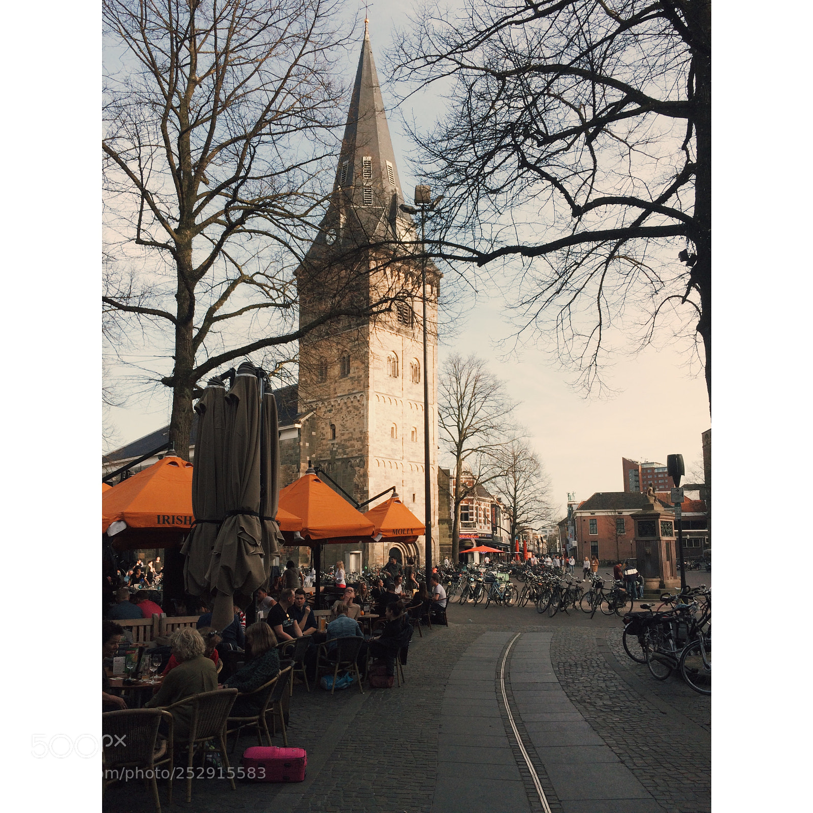 Apple iPhone 5s sample photo. Oude market in enschede photography