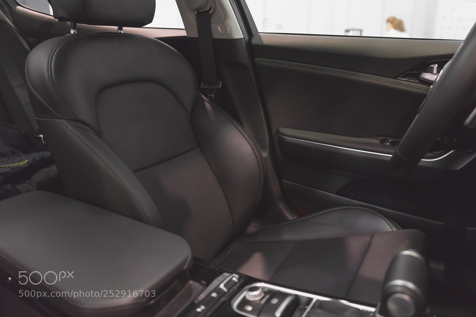 Sony a7 II sample photo. Kia stinger 2018 presentation photography