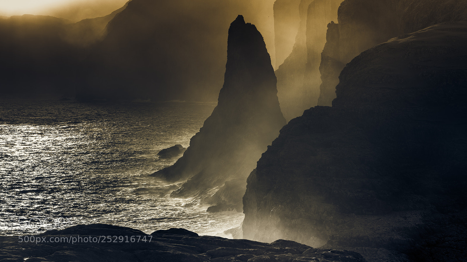 Nikon D810 sample photo. Vagar seacliffs, faroe islands photography