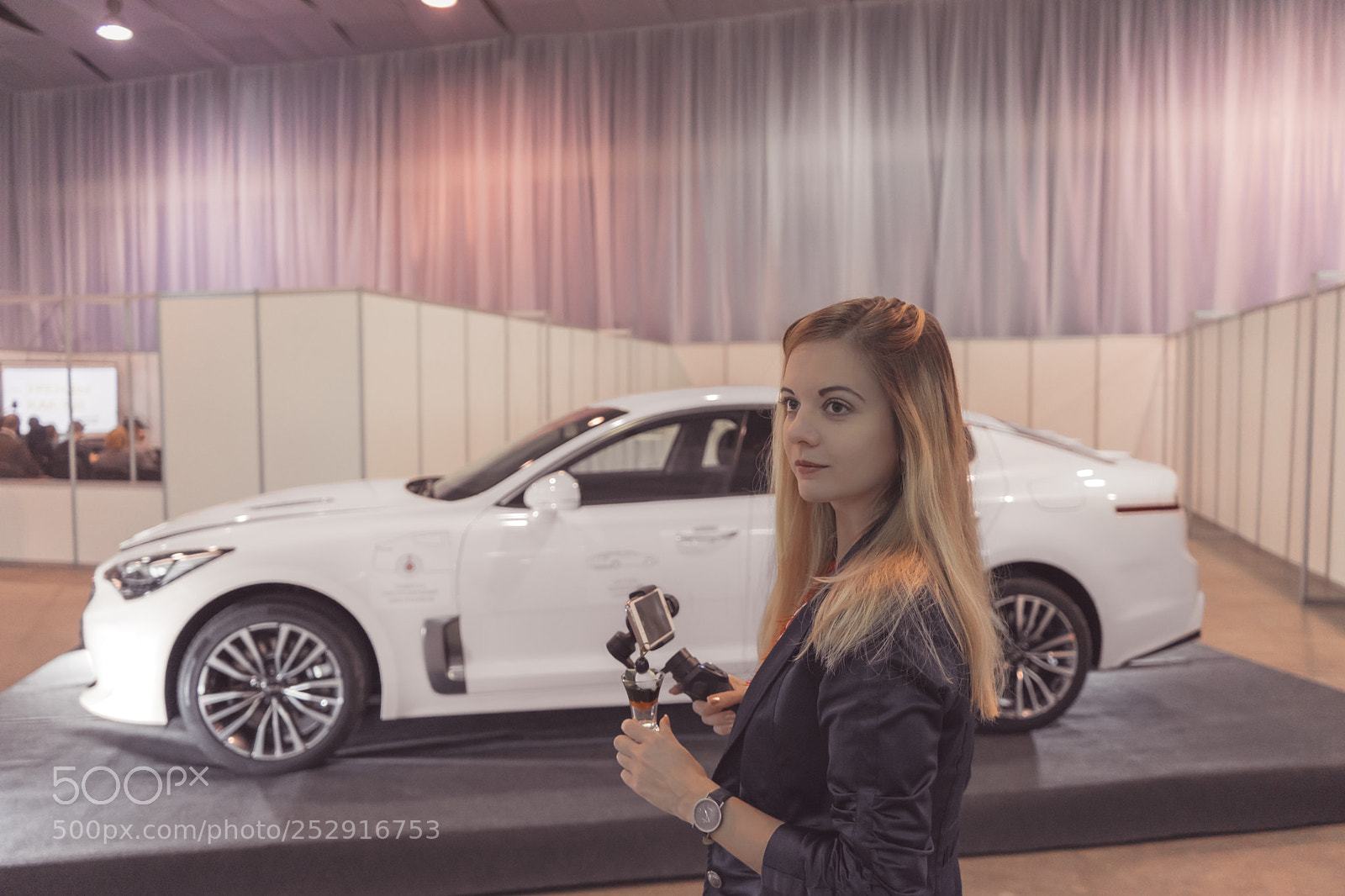 Sony a7 II sample photo. Kia stinger 2018 presentation photography