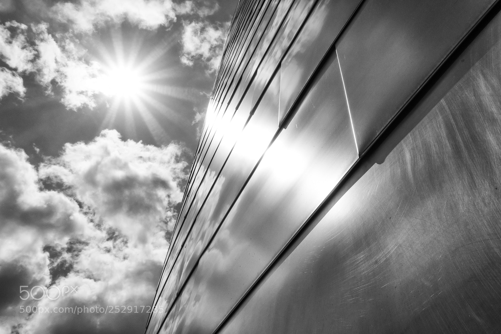 Sony Cyber-shot DSC-RX100 III sample photo. Silver facade photography