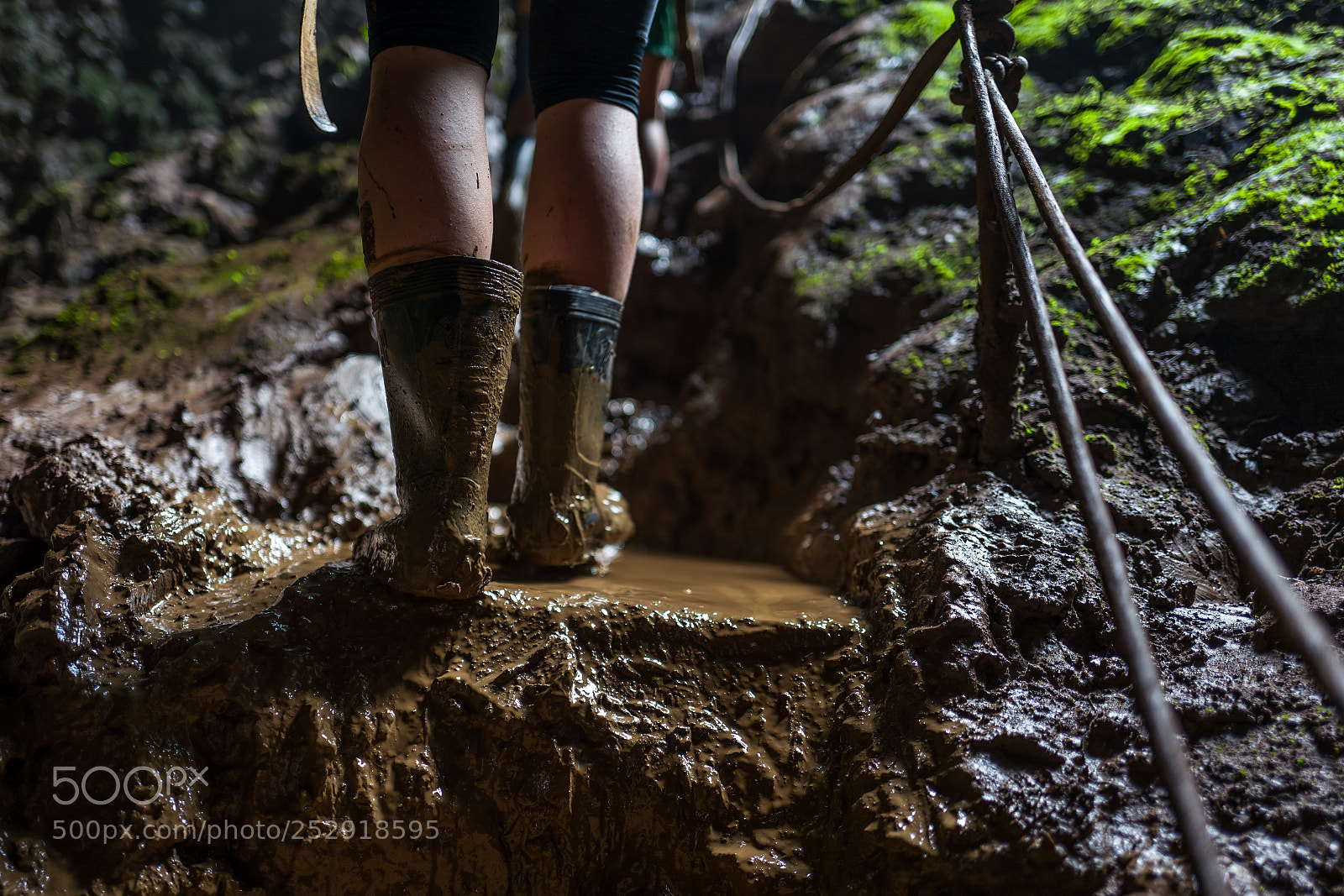 Leica Q (Typ 116) sample photo. Muddy shoes at goa photography
