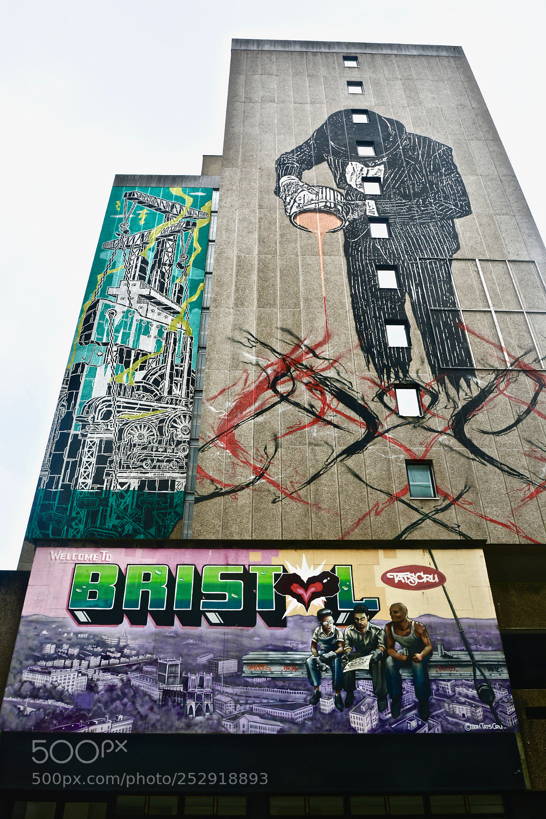 Nikon D5200 sample photo. Bristol street art photography