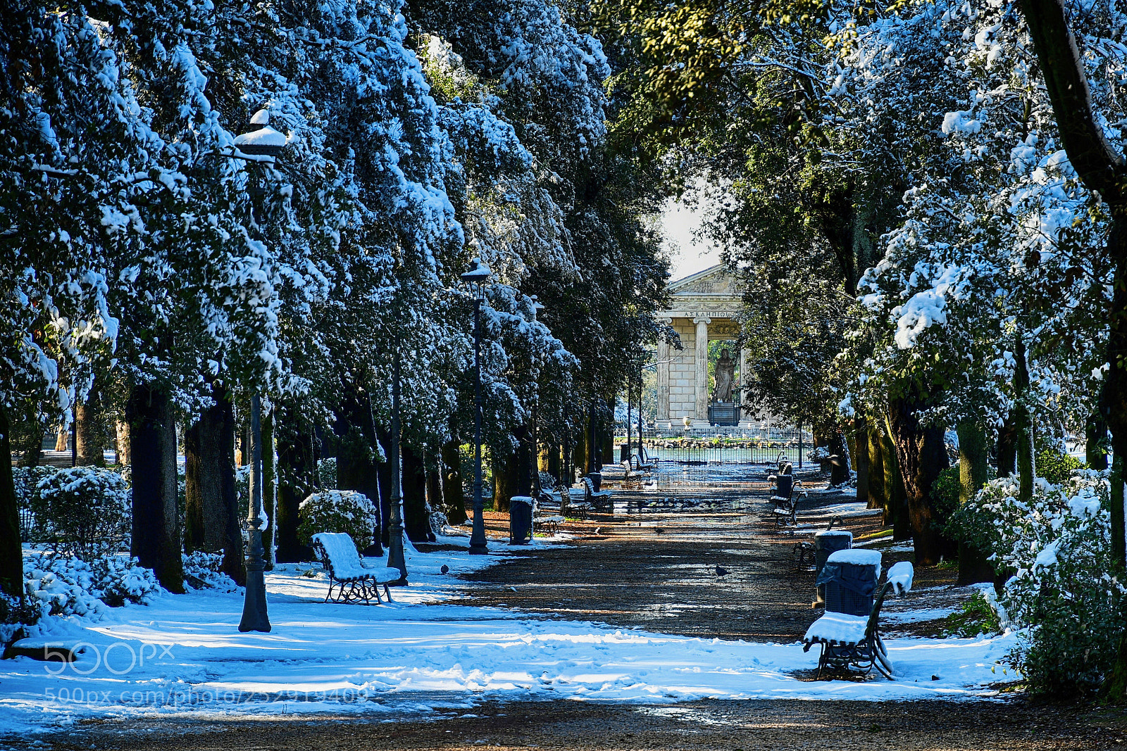 Nikon D500 sample photo. Last snow at villa photography