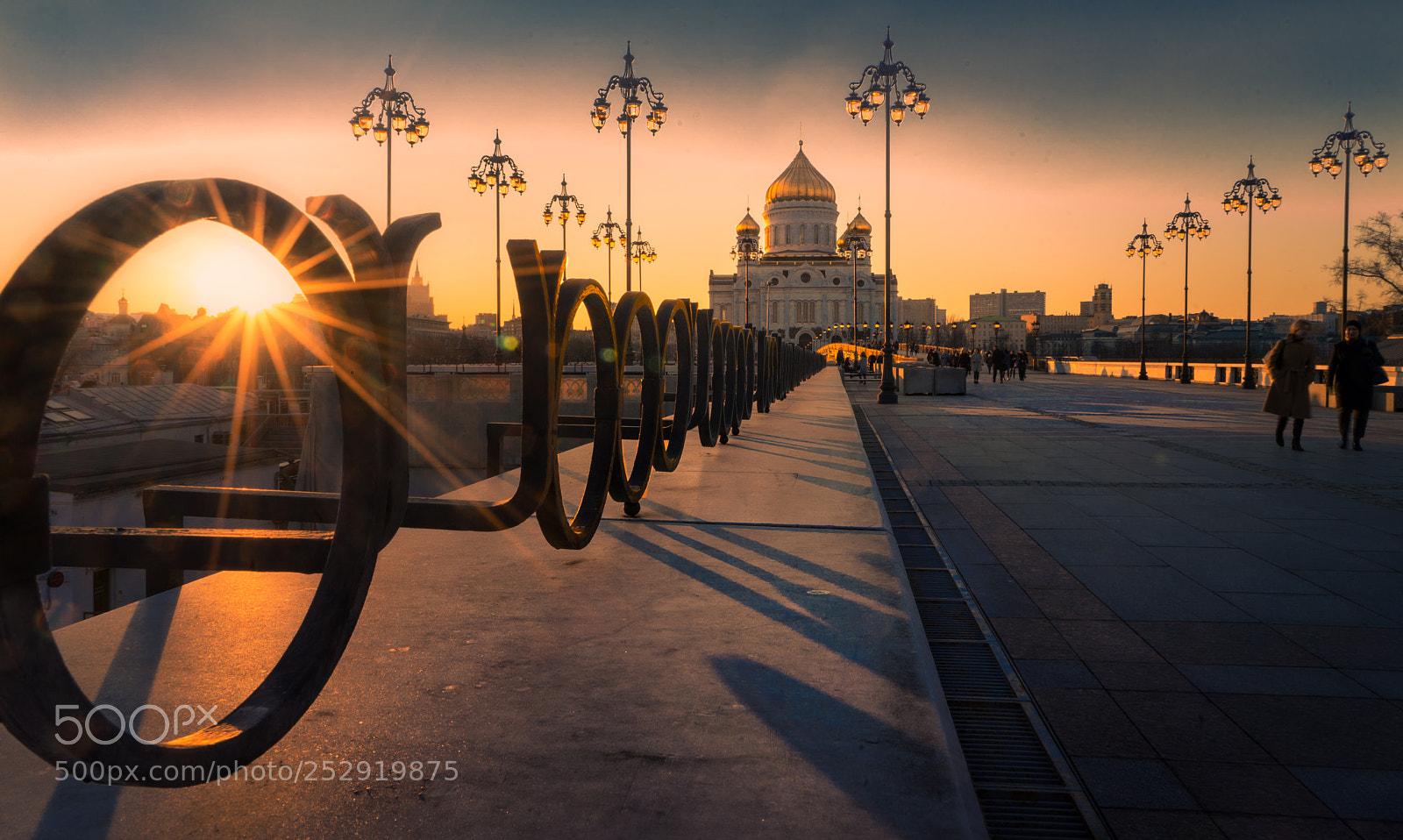 Sony a7 II sample photo. Patriarch's bridge, moscow photography