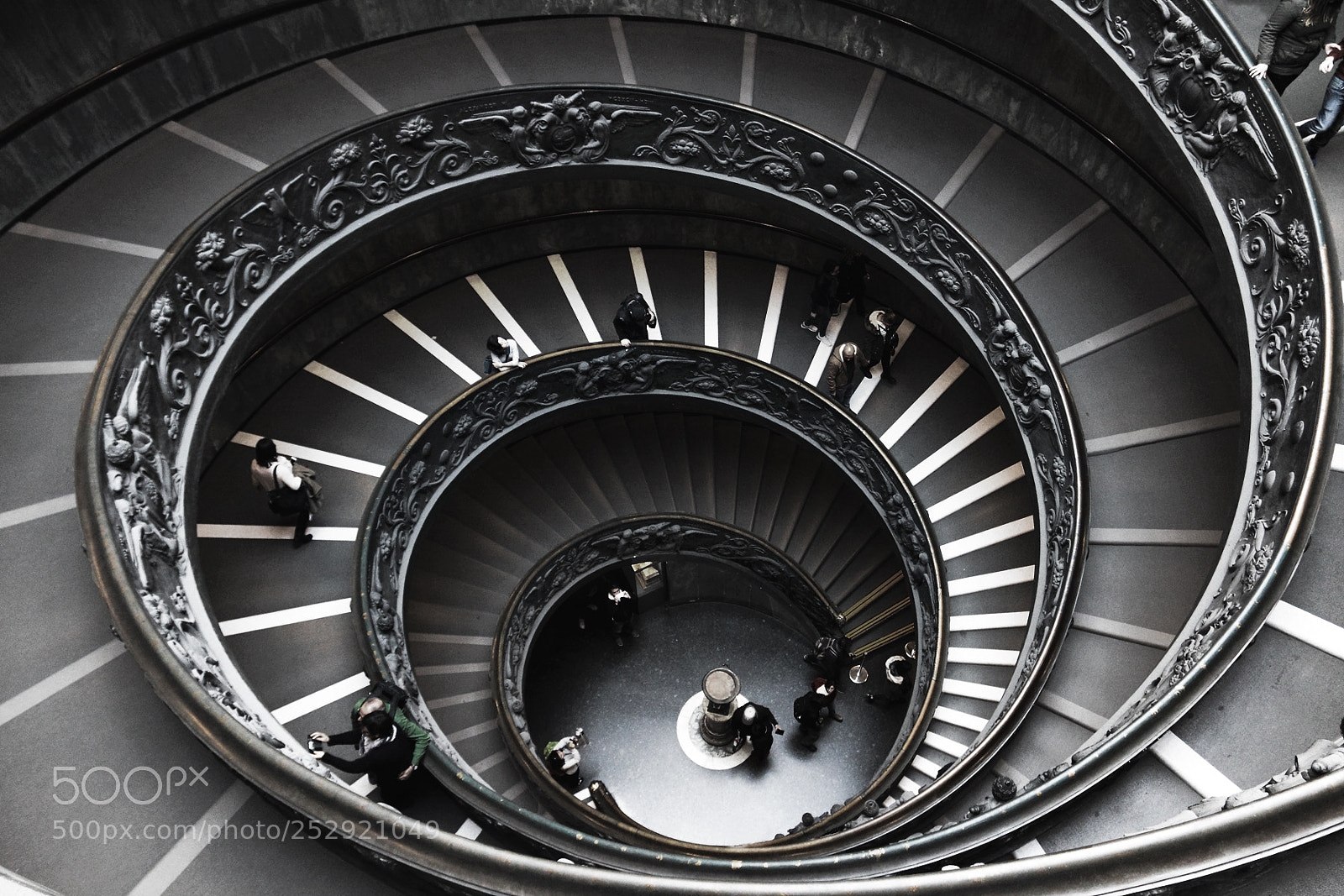 Canon EOS 50D sample photo. Vatican museum photography