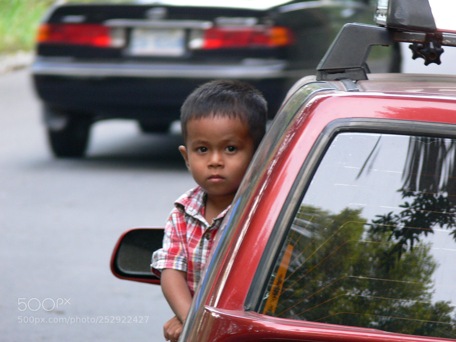Panasonic DMC-FZ30 sample photo. Cambodian child photography