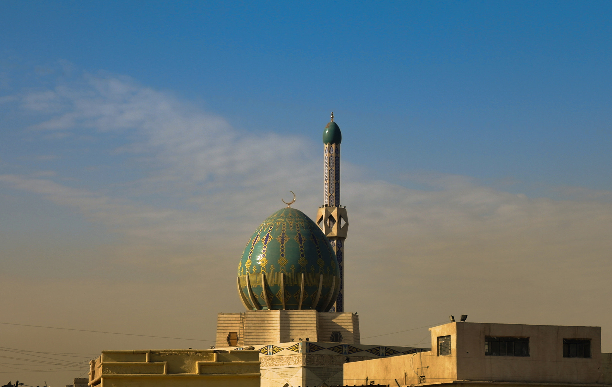 Samsung NX11 sample photo. Exterior view of albunneya mosque, baghdad iraq photography