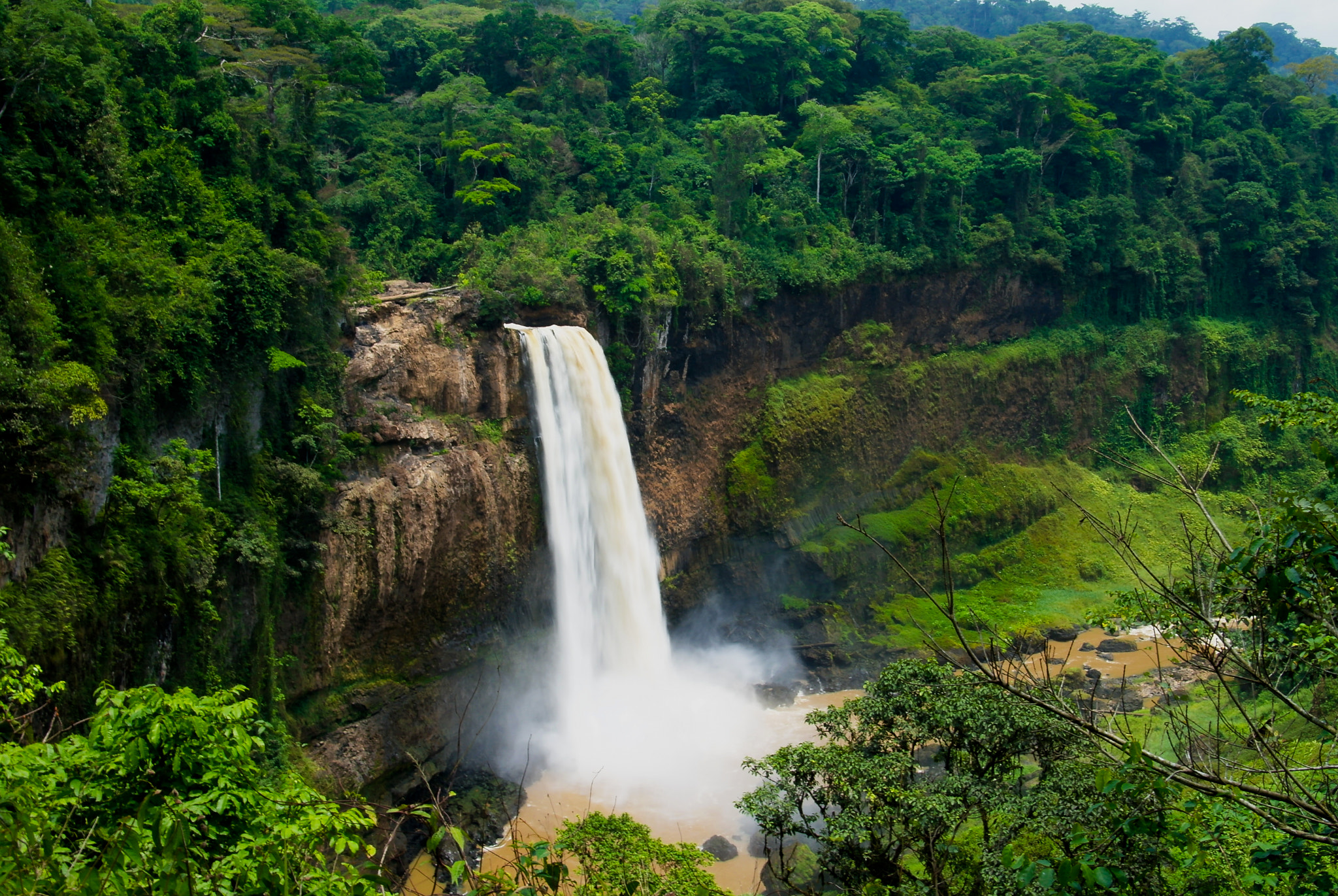 Samsung NX11 sample photo. Panorama of main cascade of ekom waterfall, nkam river, cameroon photography