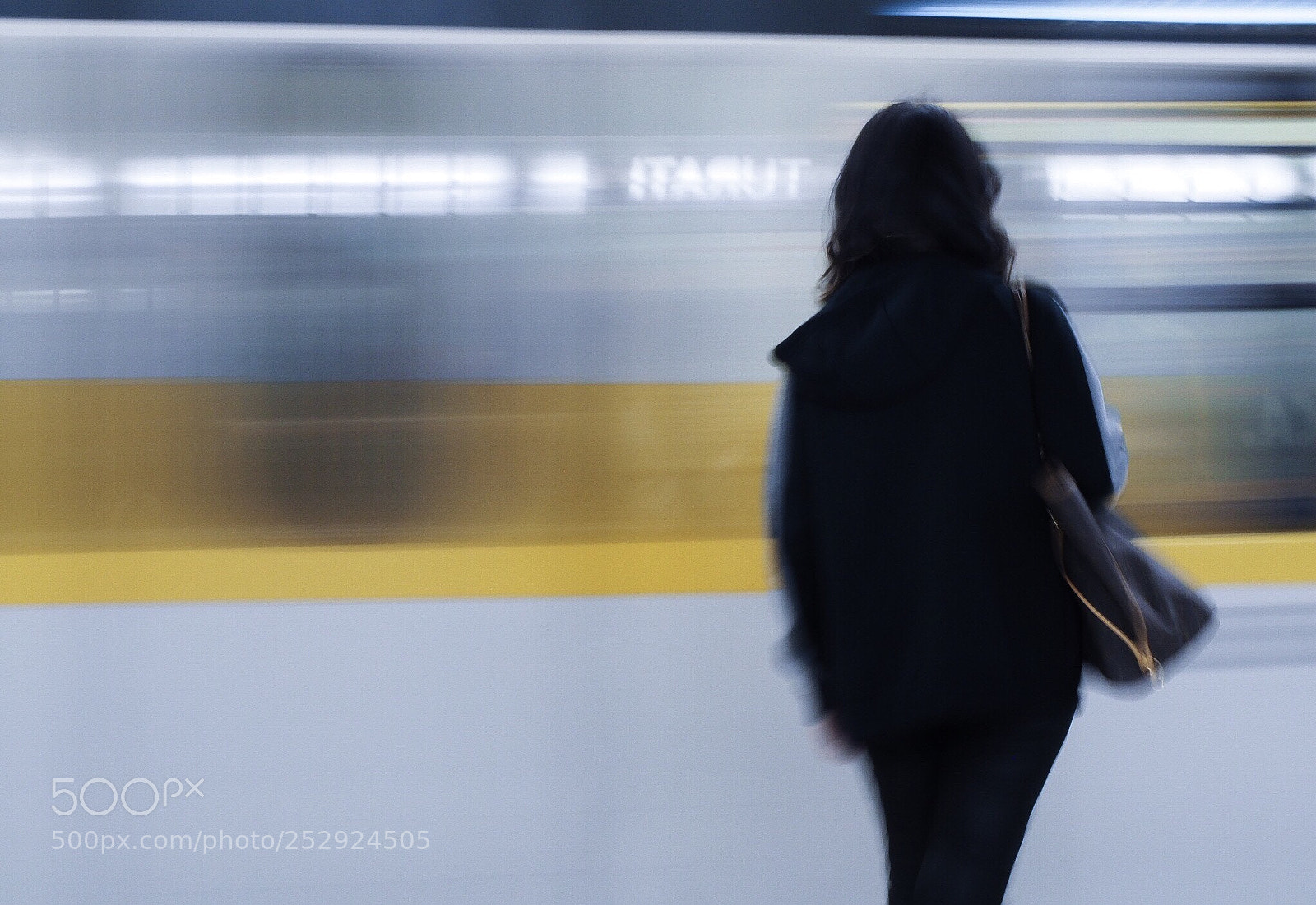 Olympus OM-D E-M5 II sample photo. Untitled photography