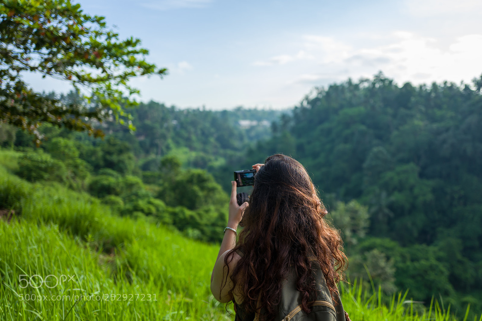 Leica Q (Typ 116) sample photo. Back of girl at photography