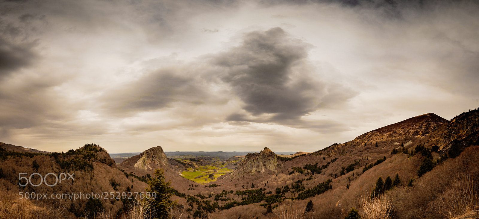 Nikon D3200 sample photo. Paysage d'auvergne. photography