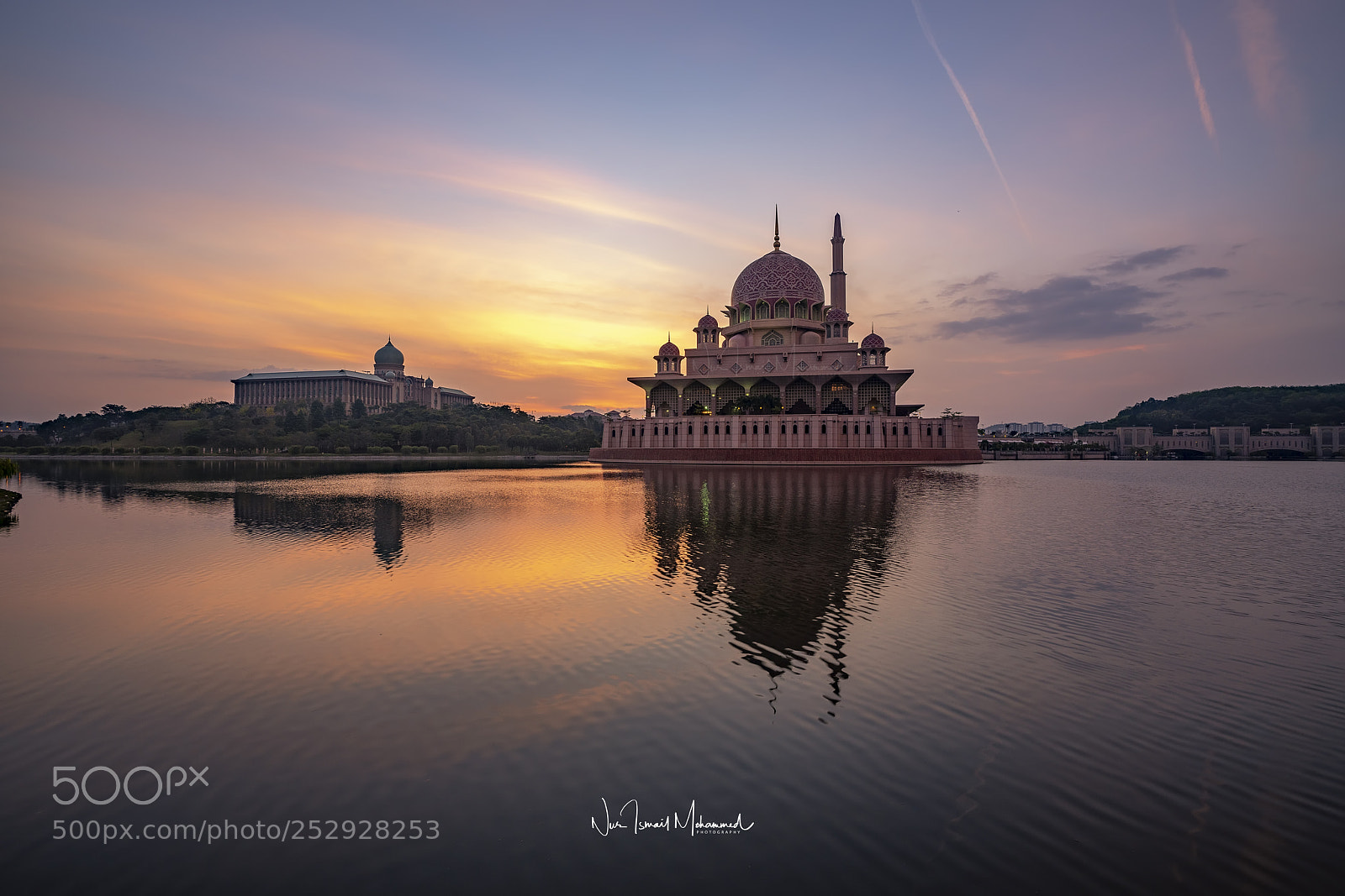 Sony a7R III sample photo. Putra mosque during sunrise photography