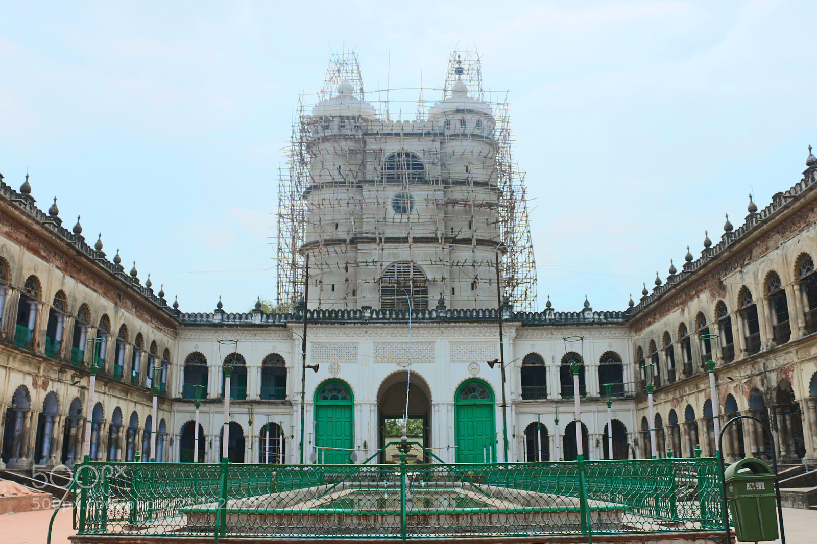 Canon EOS 700D (EOS Rebel T5i / EOS Kiss X7i) sample photo. Historical palace photography
