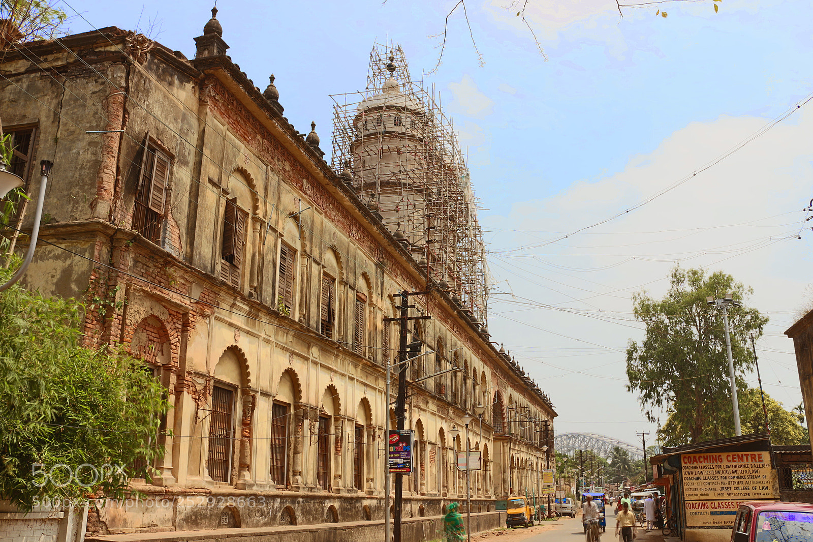 Canon EOS 700D (EOS Rebel T5i / EOS Kiss X7i) sample photo. Bara imambara photography
