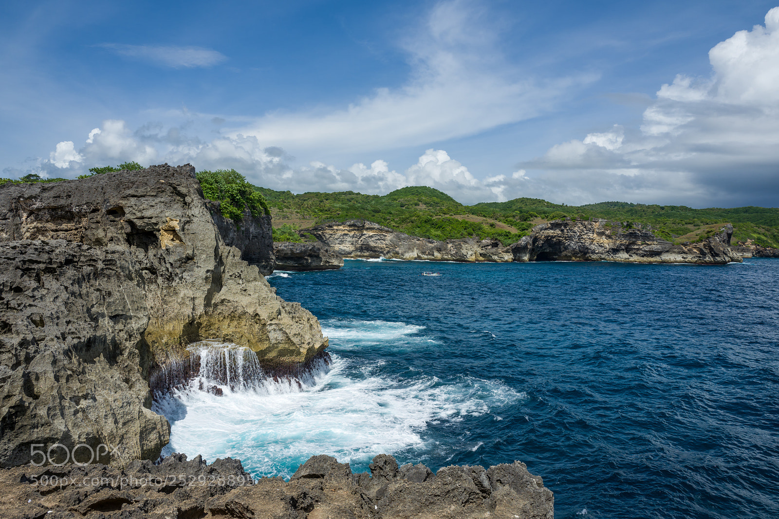 Leica Q (Typ 116) sample photo. The nusa penida island photography