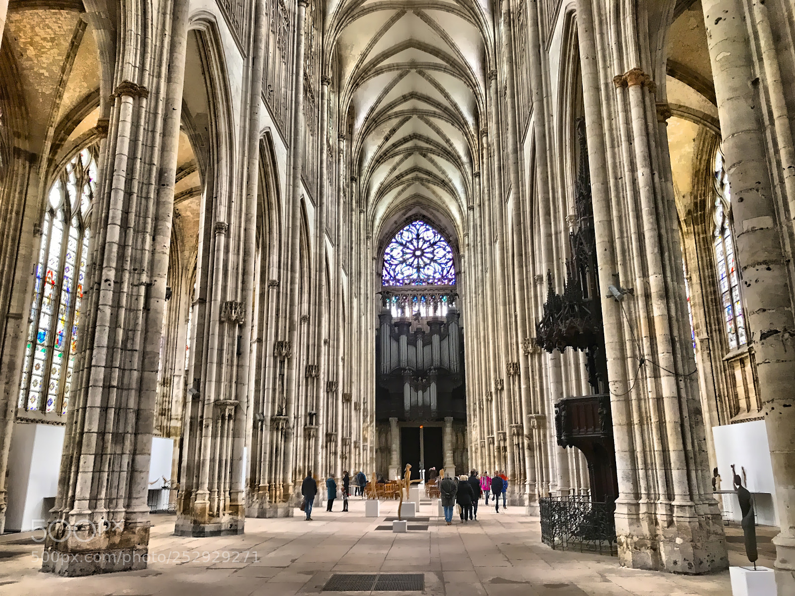 Apple iPhone 7 Plus sample photo. Cathedral rouen photography