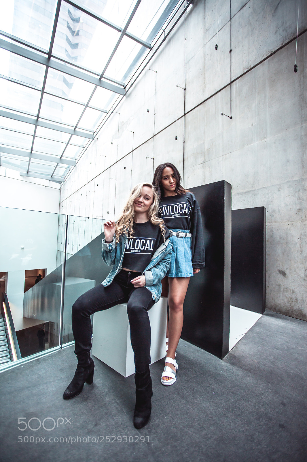 Canon EOS 5D Mark II sample photo. Erika x camille. photography