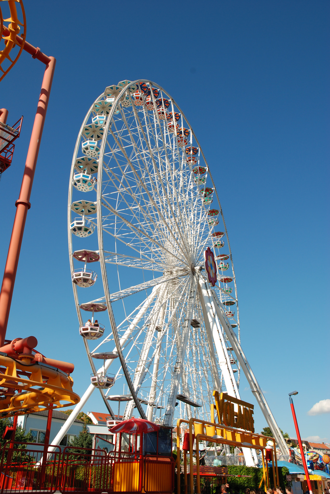 Nikon D80 sample photo. Carousel photography