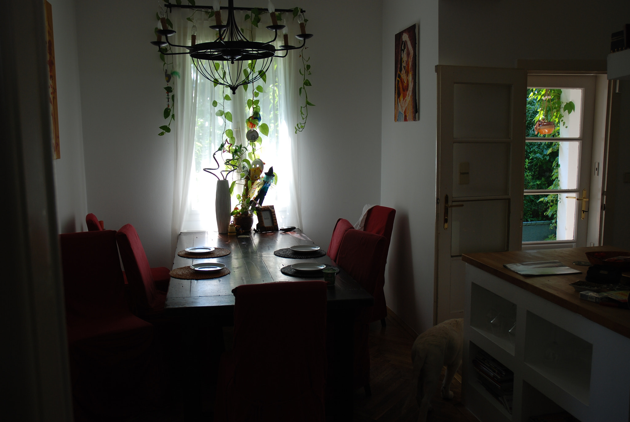 Nikon D80 sample photo. Lunch time photography