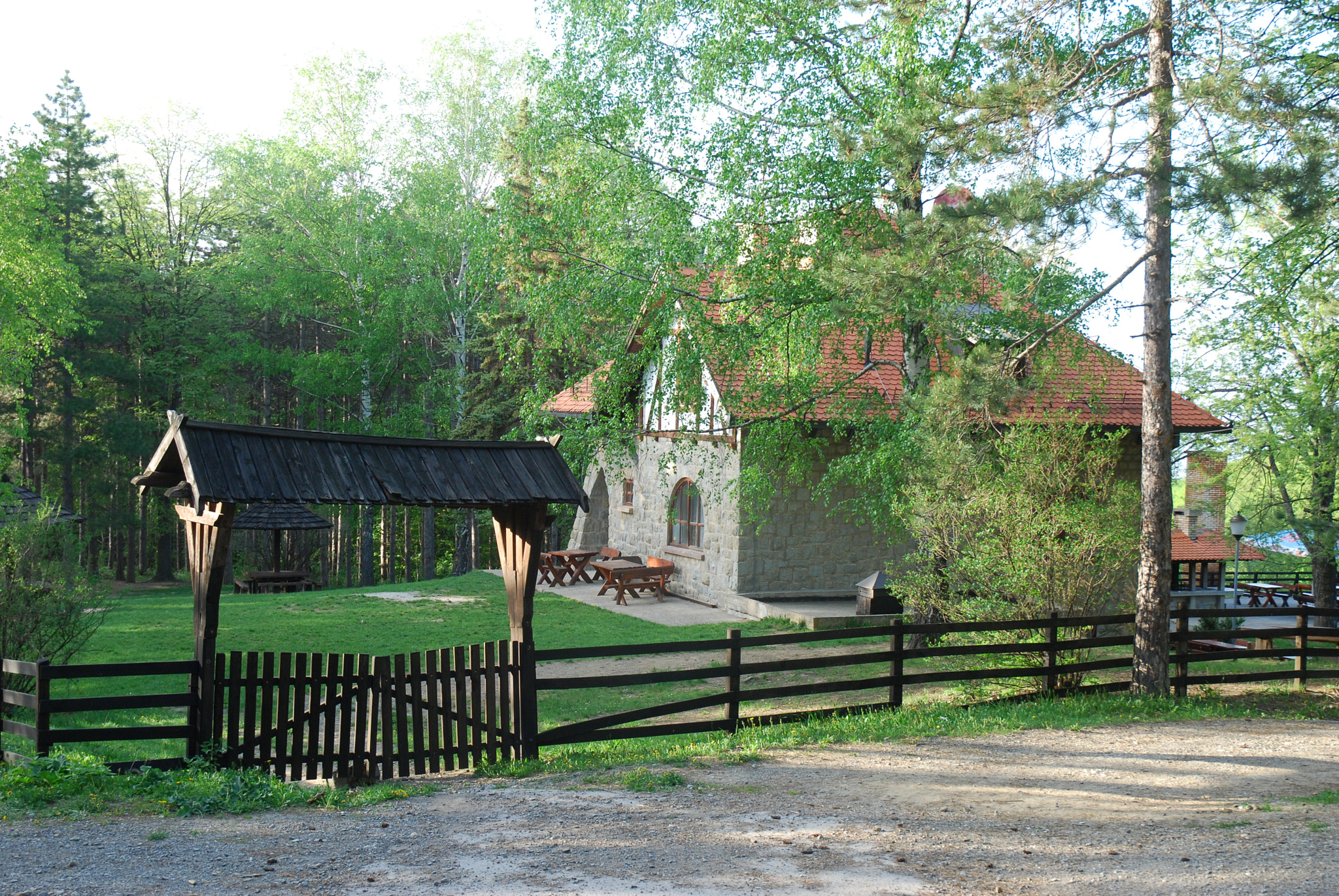 Nikon D80 sample photo. House in the forest photography