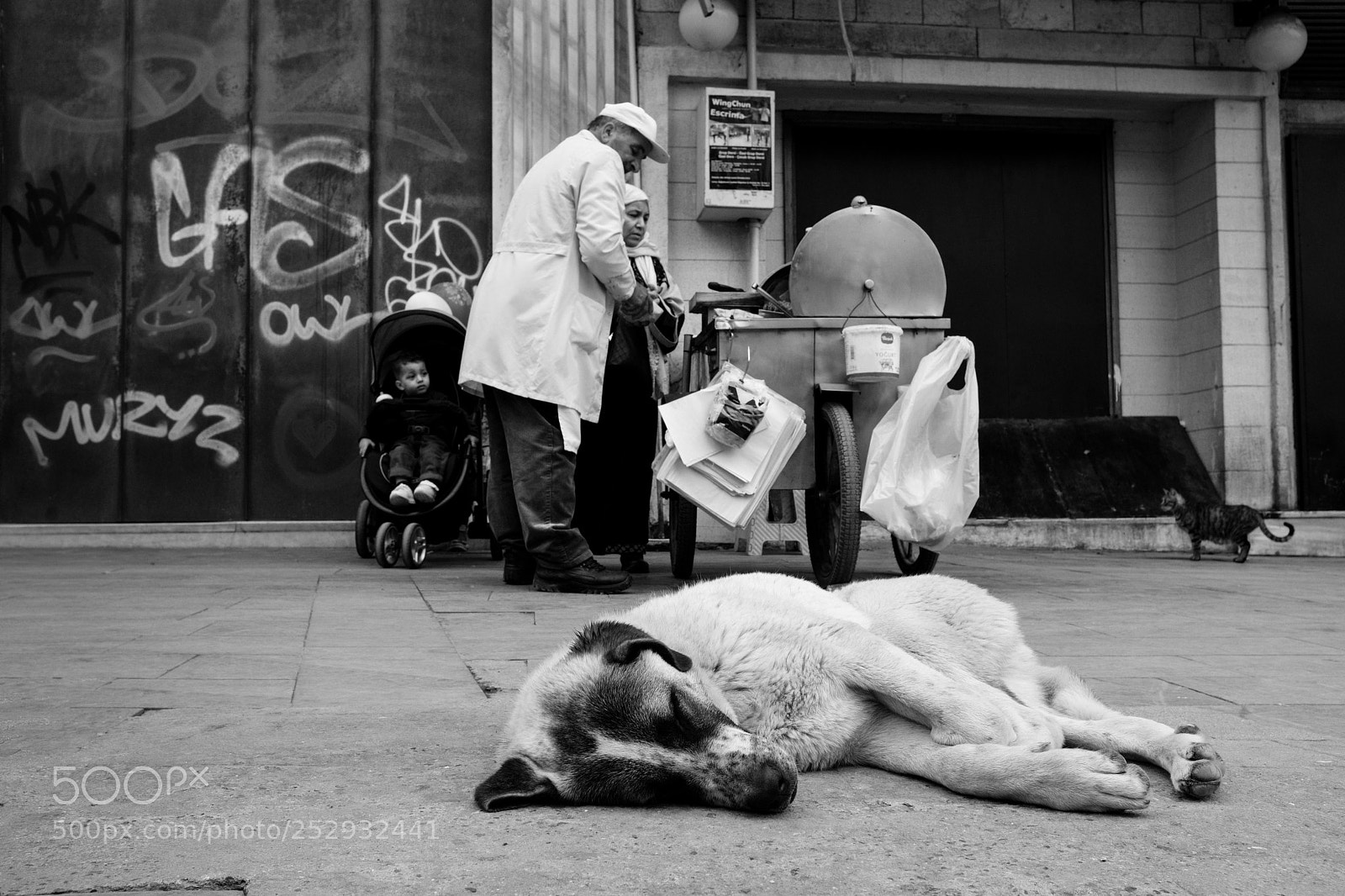 Fujifilm X100F sample photo. Street life in istanbul photography