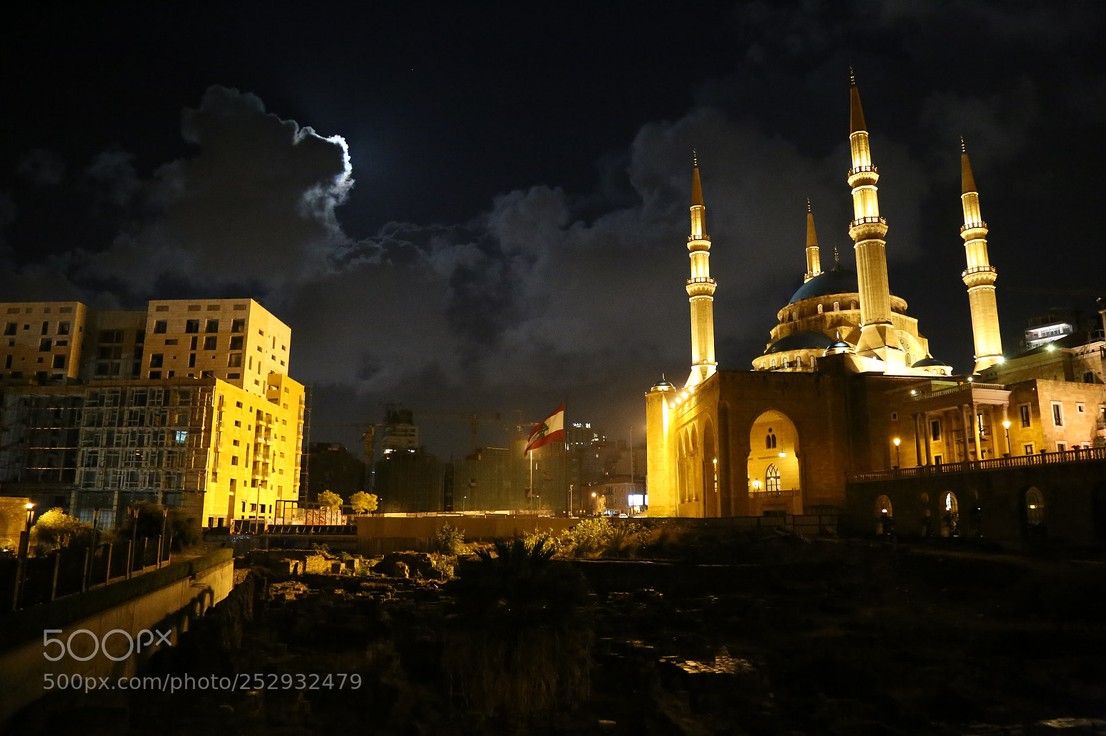Canon EOS 6D + Canon EF 24-105mm F4L IS USM sample photo. Beirut, lebanon photography