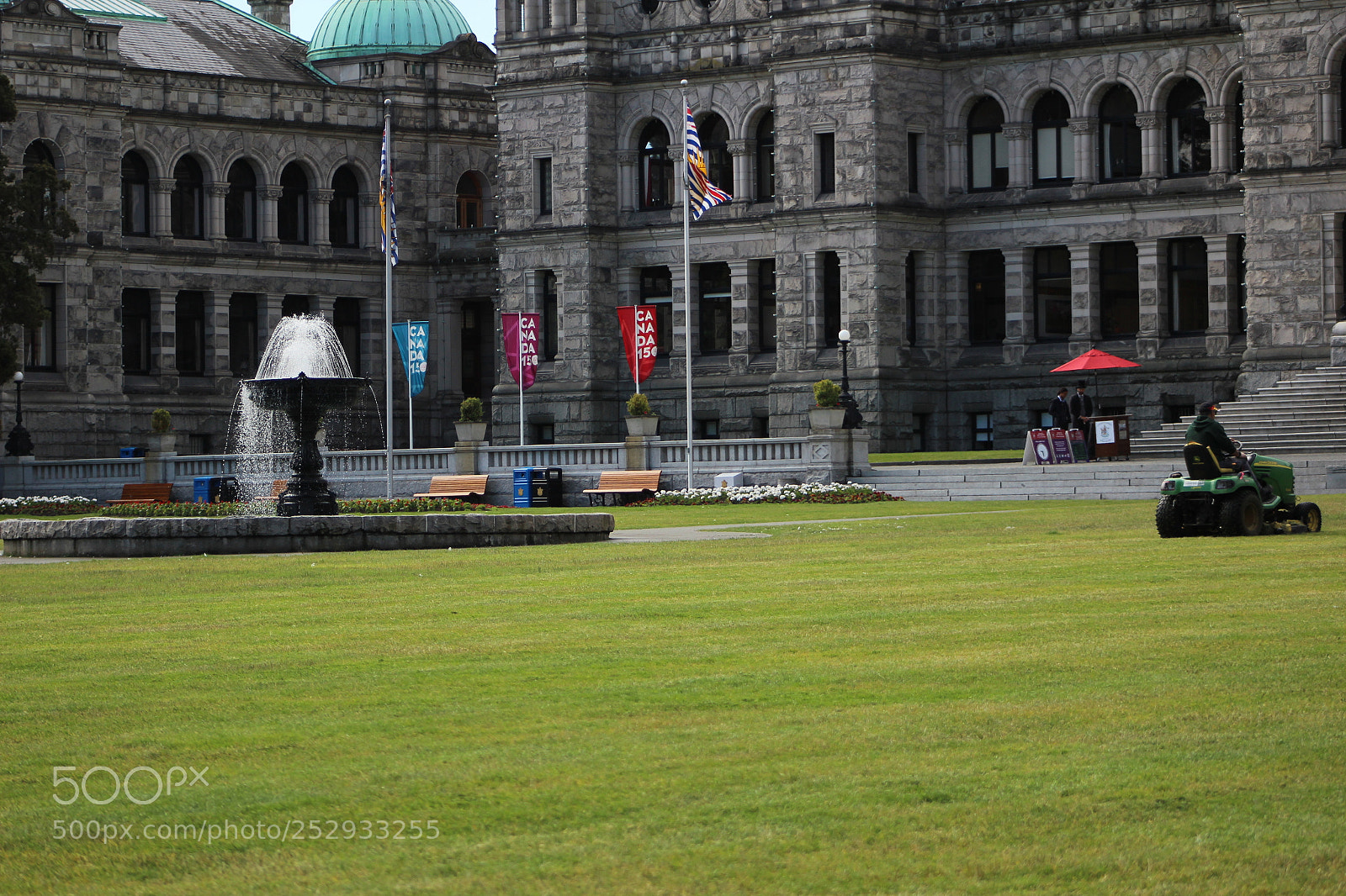 Canon EF 75-300mm f/4-5.6 sample photo. Img photography