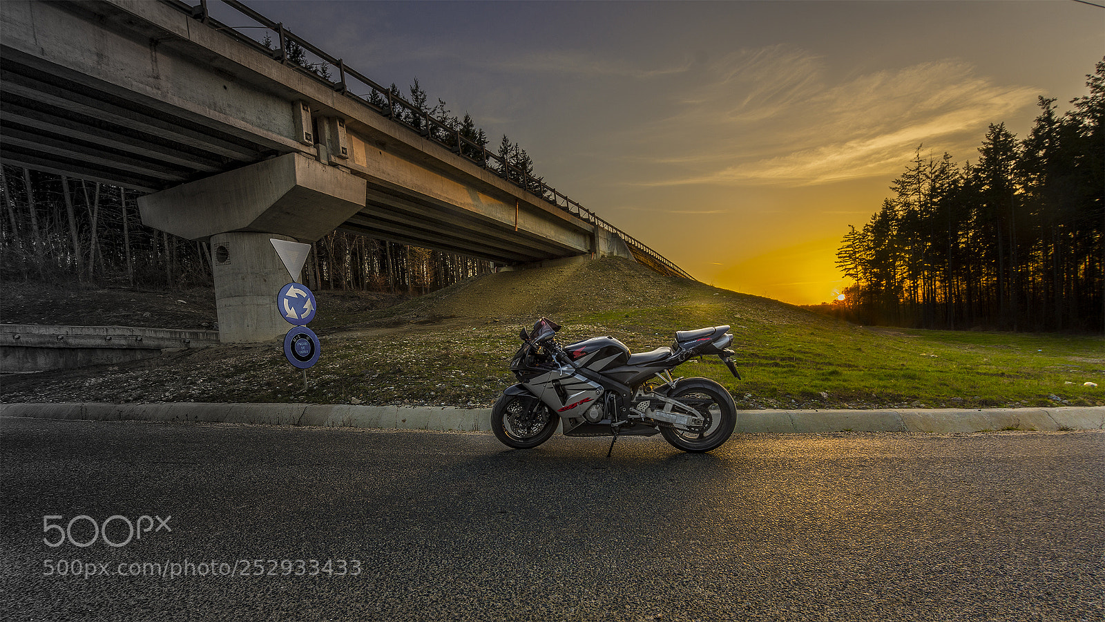 Nikon D7200 sample photo. Chasing another sunset photography