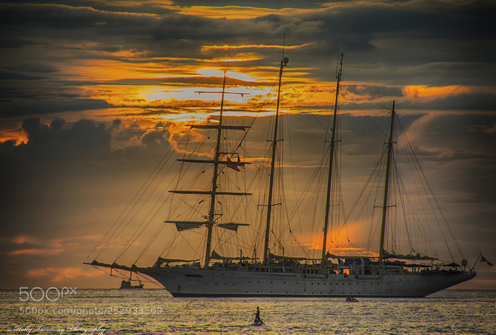 Canon EOS 7D Mark II sample photo. ©sunset at patong bay photography
