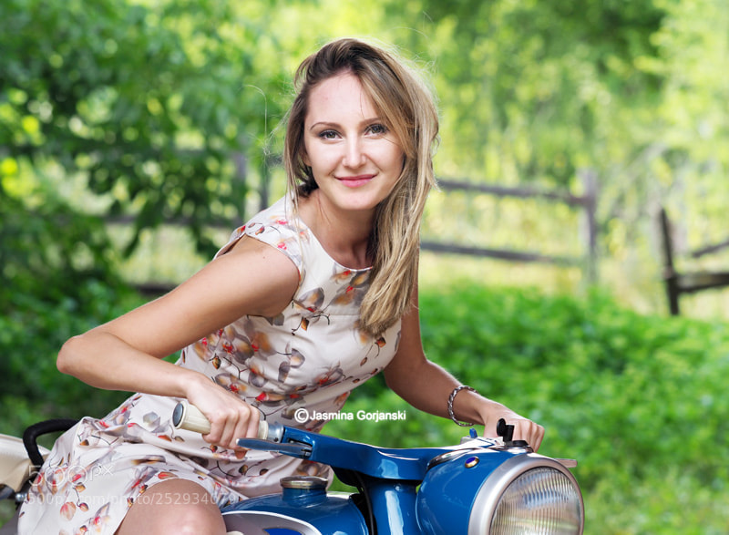 Olympus OM-D E-M1 Mark II sample photo. Beautiful biker photography