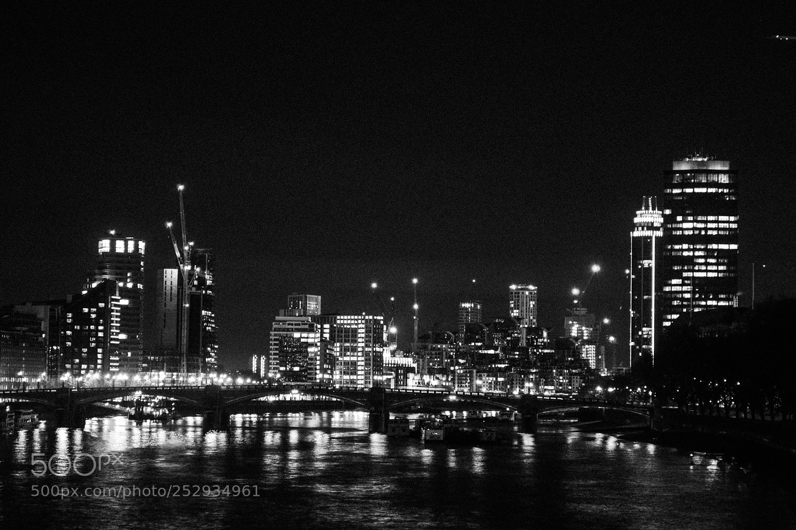 Nikon D3100 sample photo. London photography