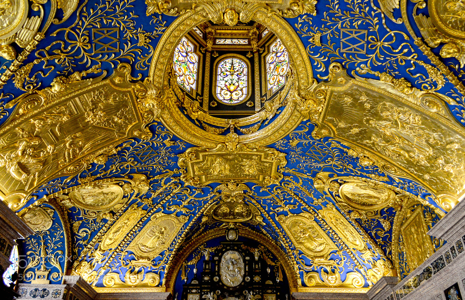 Nikon D3200 sample photo. Ornate ceiling photography