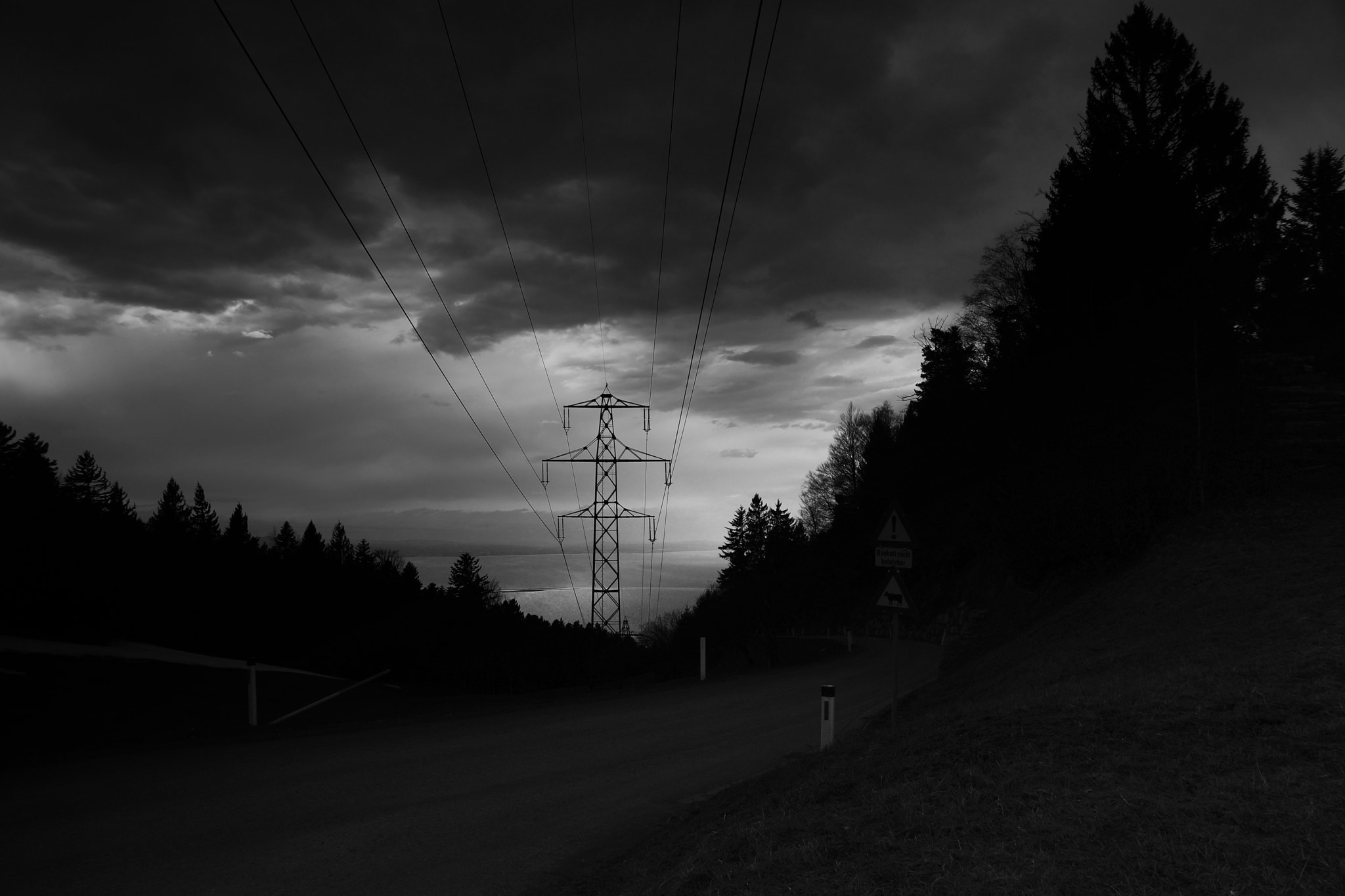 Sony SLT-A77 + Sony DT 16-50mm F2.8 SSM sample photo. Storm coming in photography