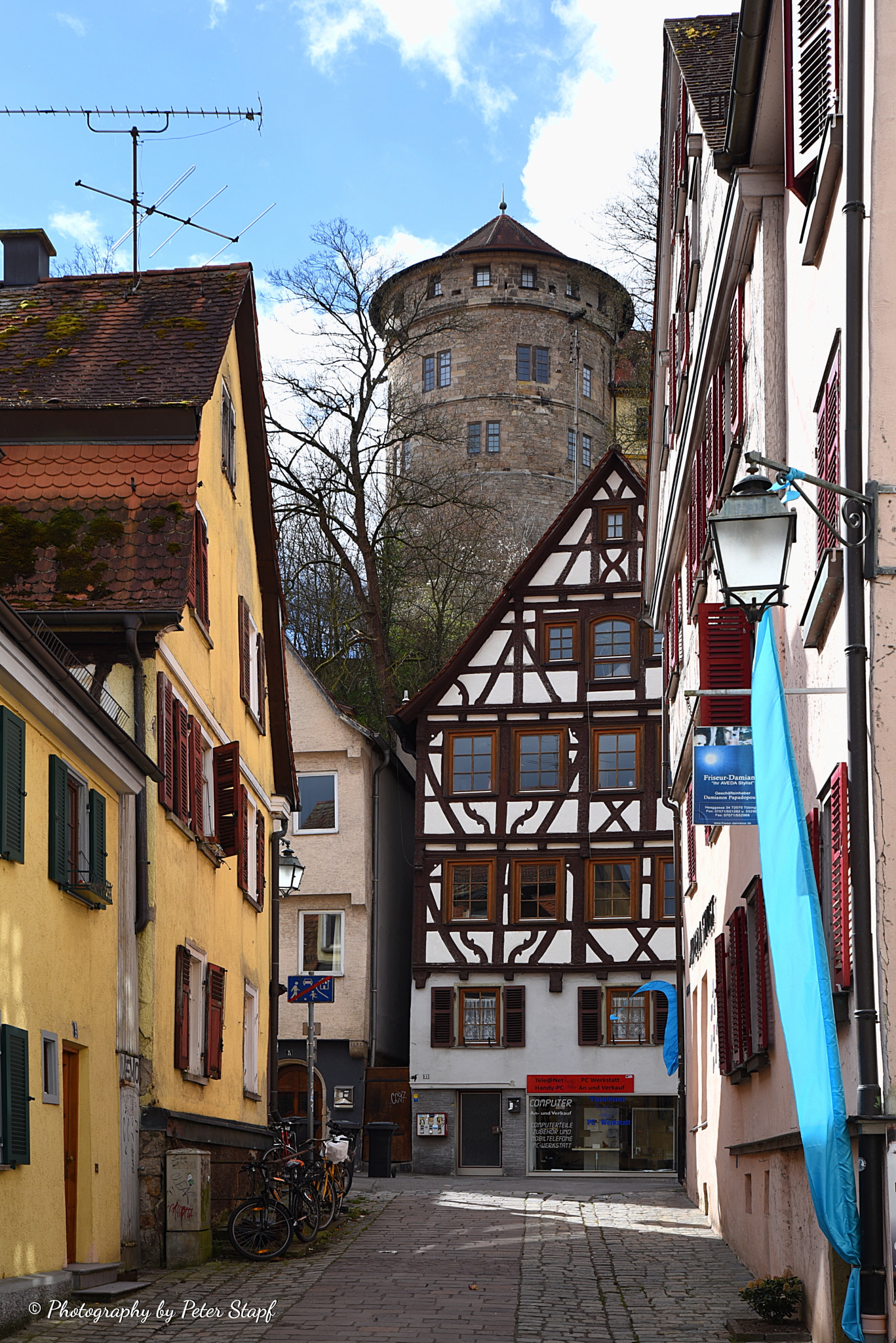 Tamron SP 24-70mm F2.8 Di VC USD sample photo. Neugäßle tübingen photography