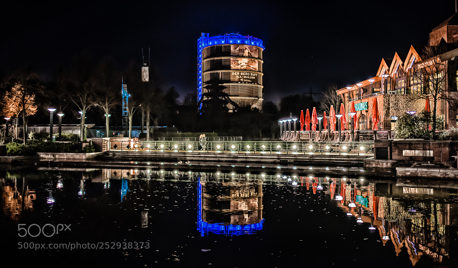 Nikon D810 sample photo. Gasometer night view from photography