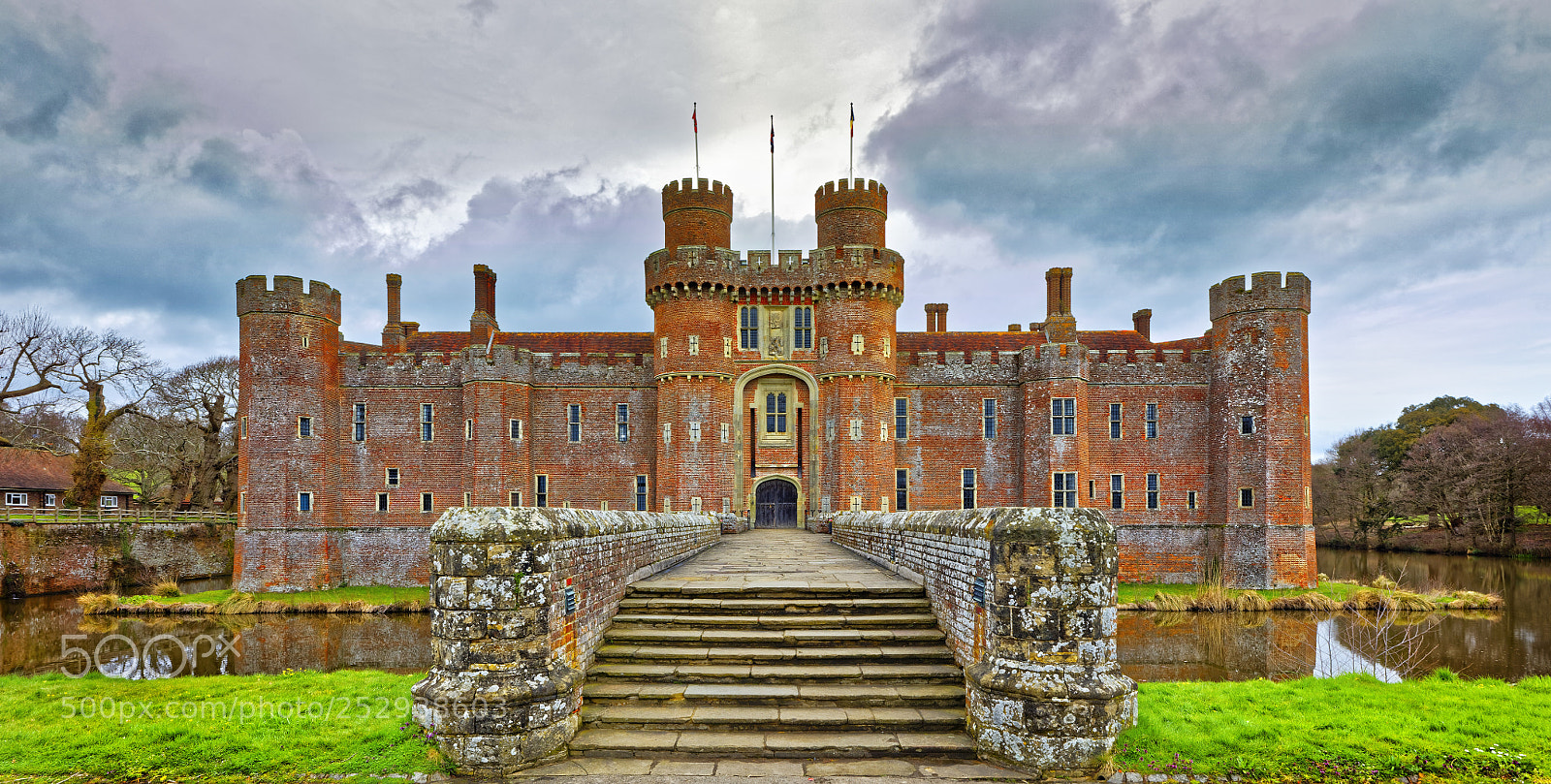Canon EOS 5DS R sample photo. Grand entrance to a photography