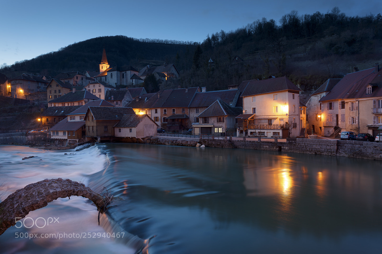 Canon EOS 5D Mark II sample photo. Nightfall in lods, doubs photography