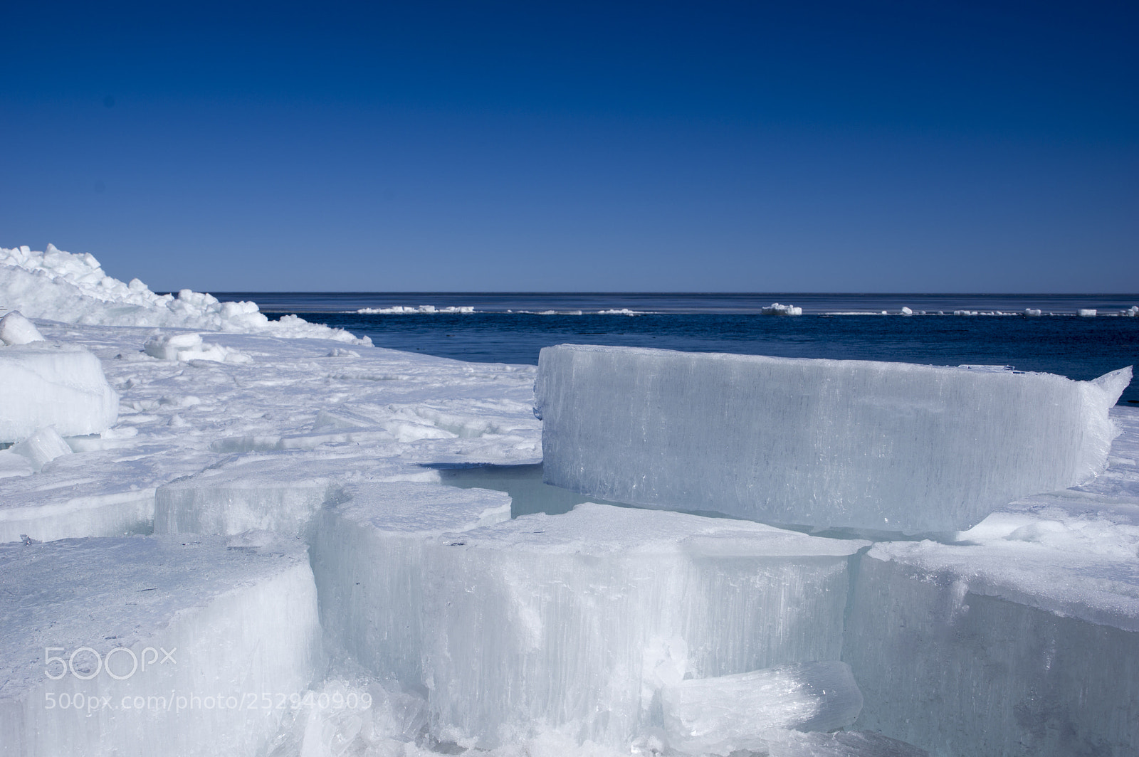 Pentax K-3 II sample photo. Ice photography