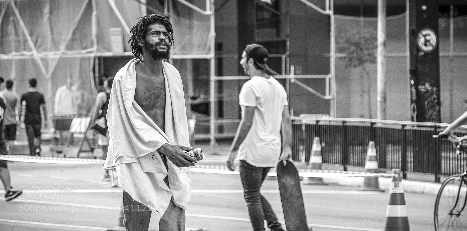 Canon EOS 60D sample photo. Homeless photography