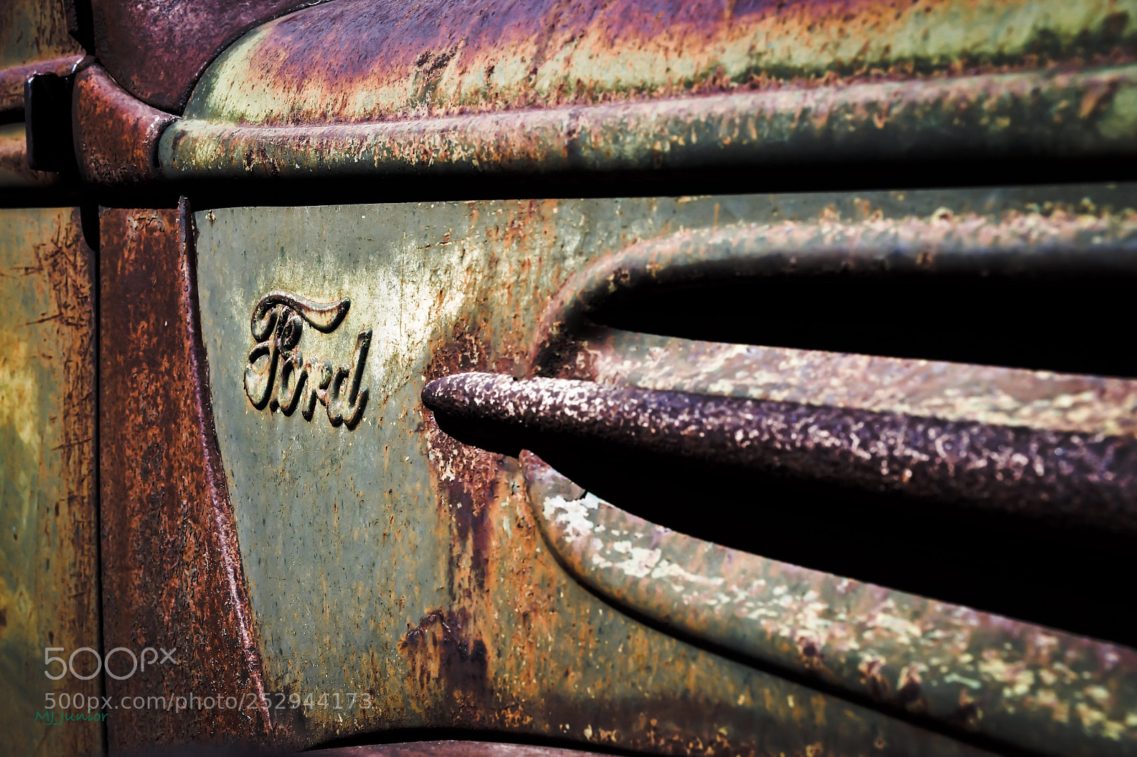 Nikon D7500 sample photo. Rusty ford... photography